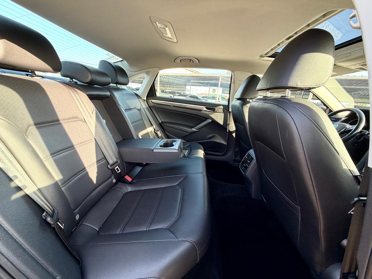 Volkswagen Passat SE 2017