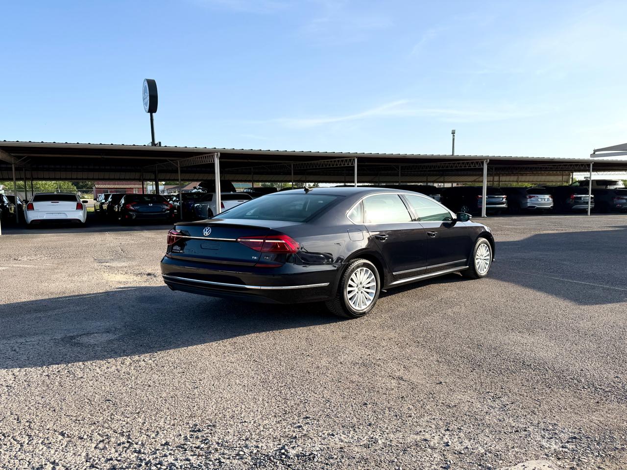 Volkswagen Passat SE 2017