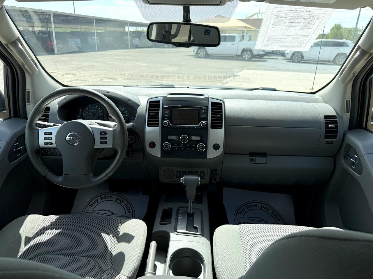 Nissan Frontier  2017
