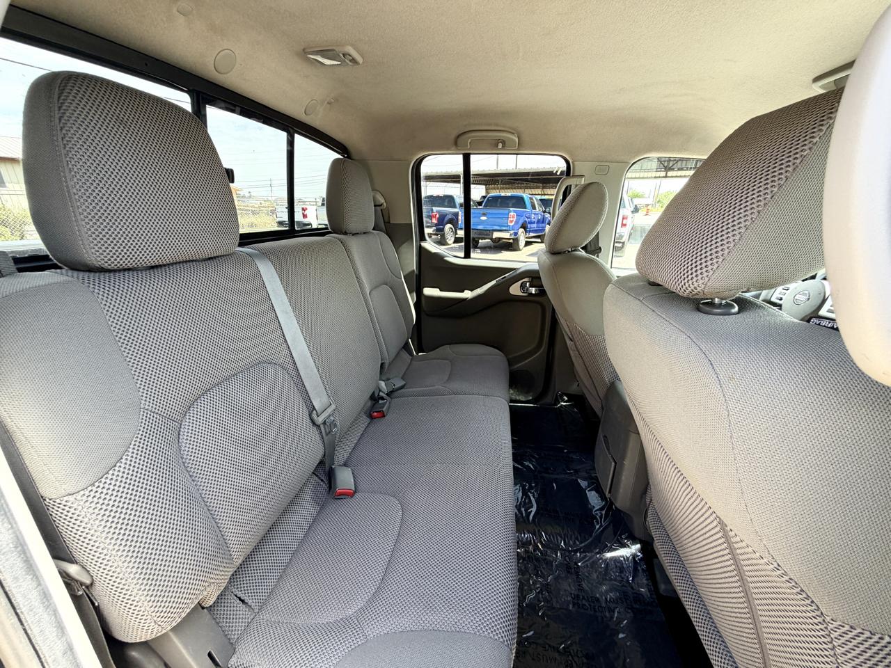 Nissan Frontier  2017