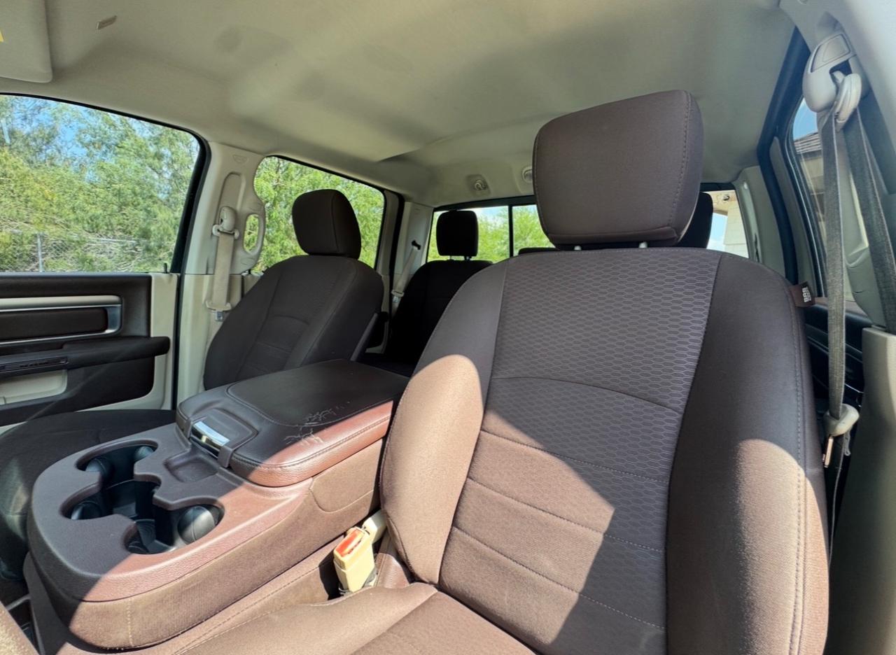 RAM 1500 SLT 2018