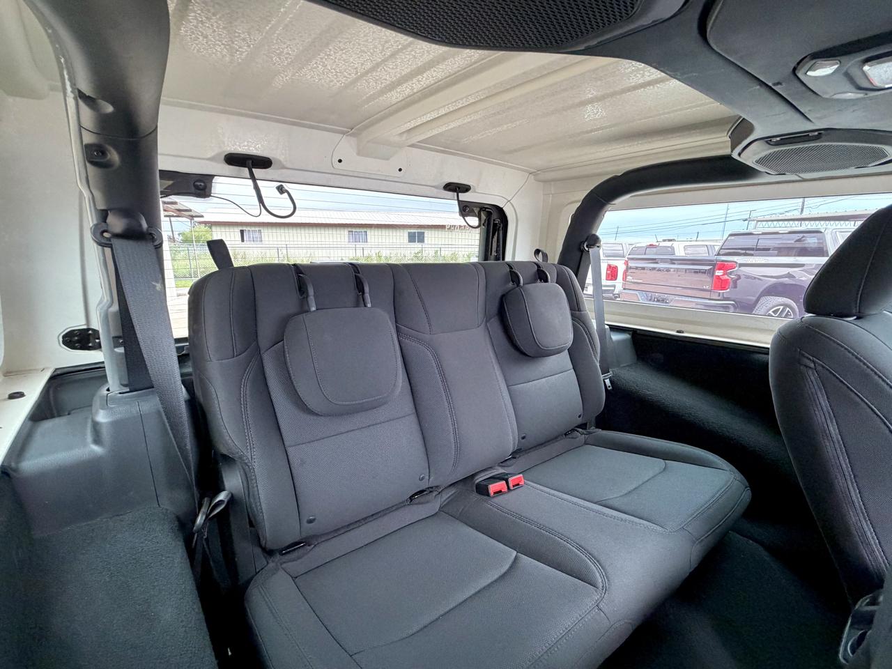 Jeep Wrangler Sport 2022