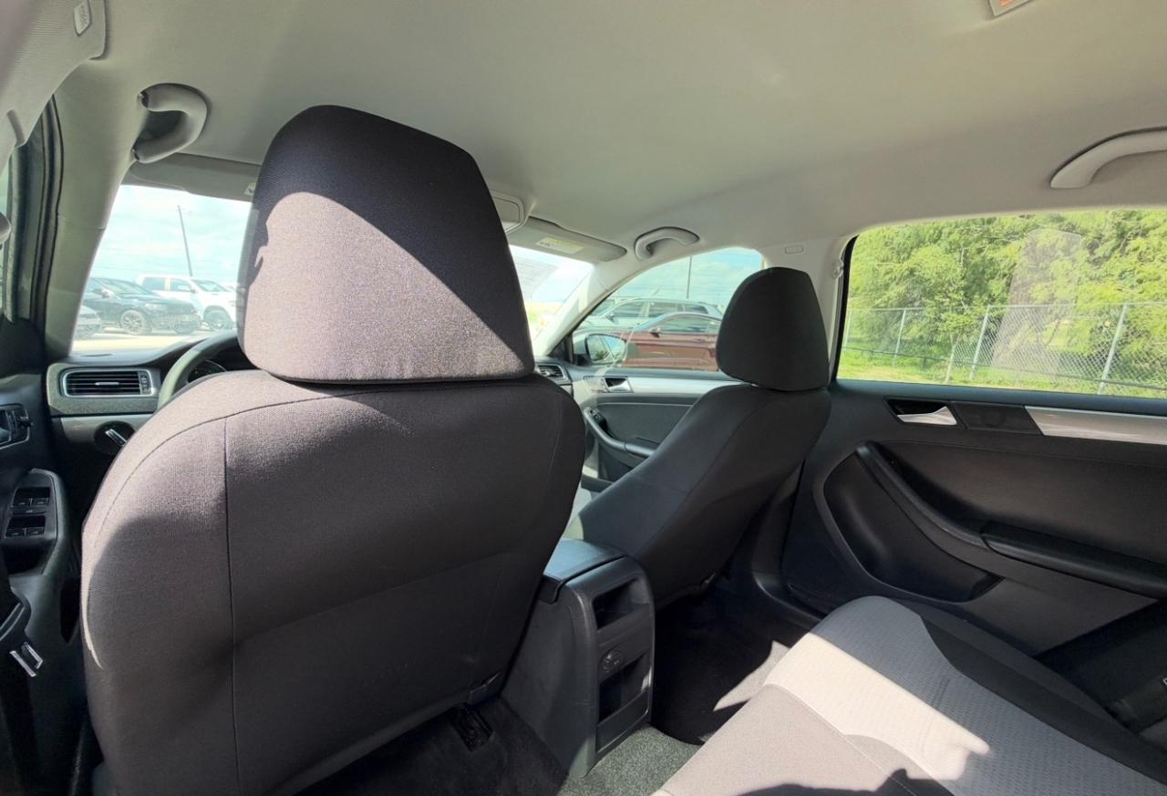 Volkswagen Jetta S 2018