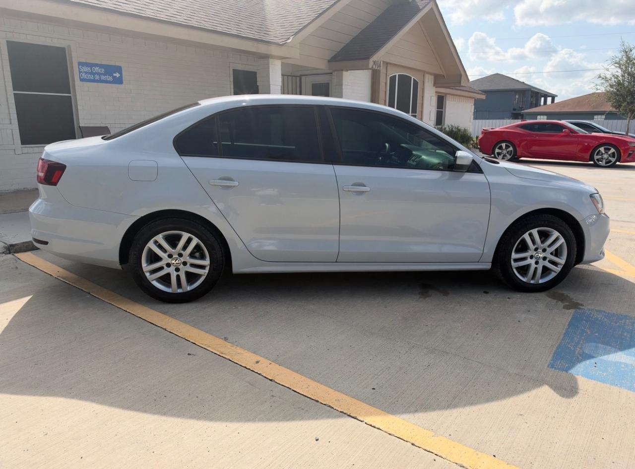 Volkswagen Jetta S 2018