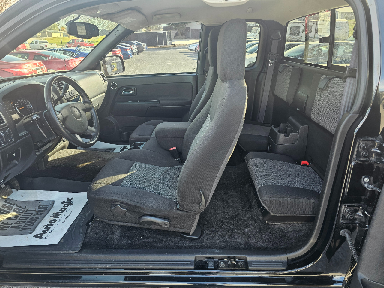 Chevrolet Colorado 4WD Ext Cab 125.9" LT w/1LT 2011