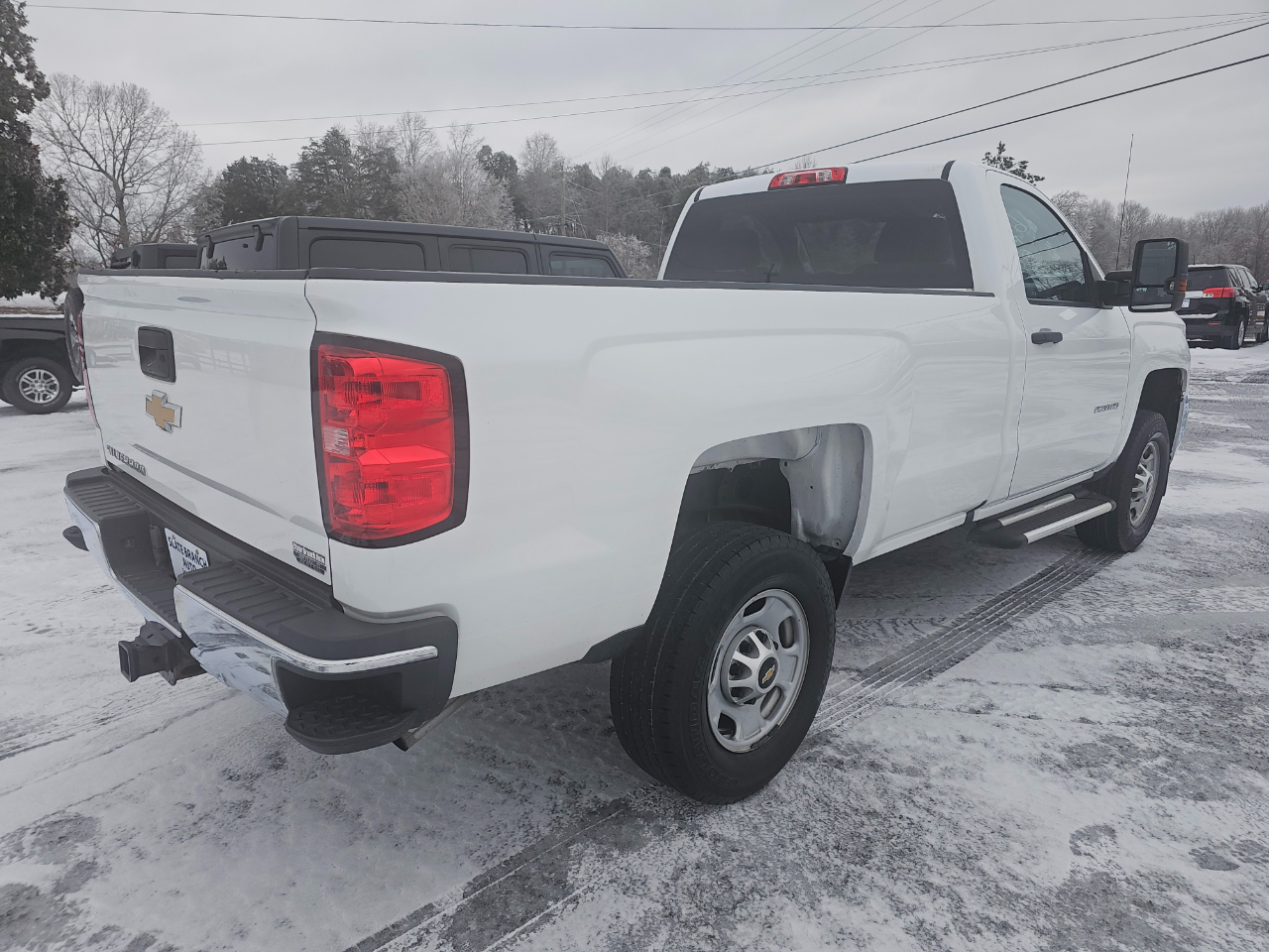 Chevrolet Silverado 2500HD 2WD Reg Cab 133.6" Work Truck 2016