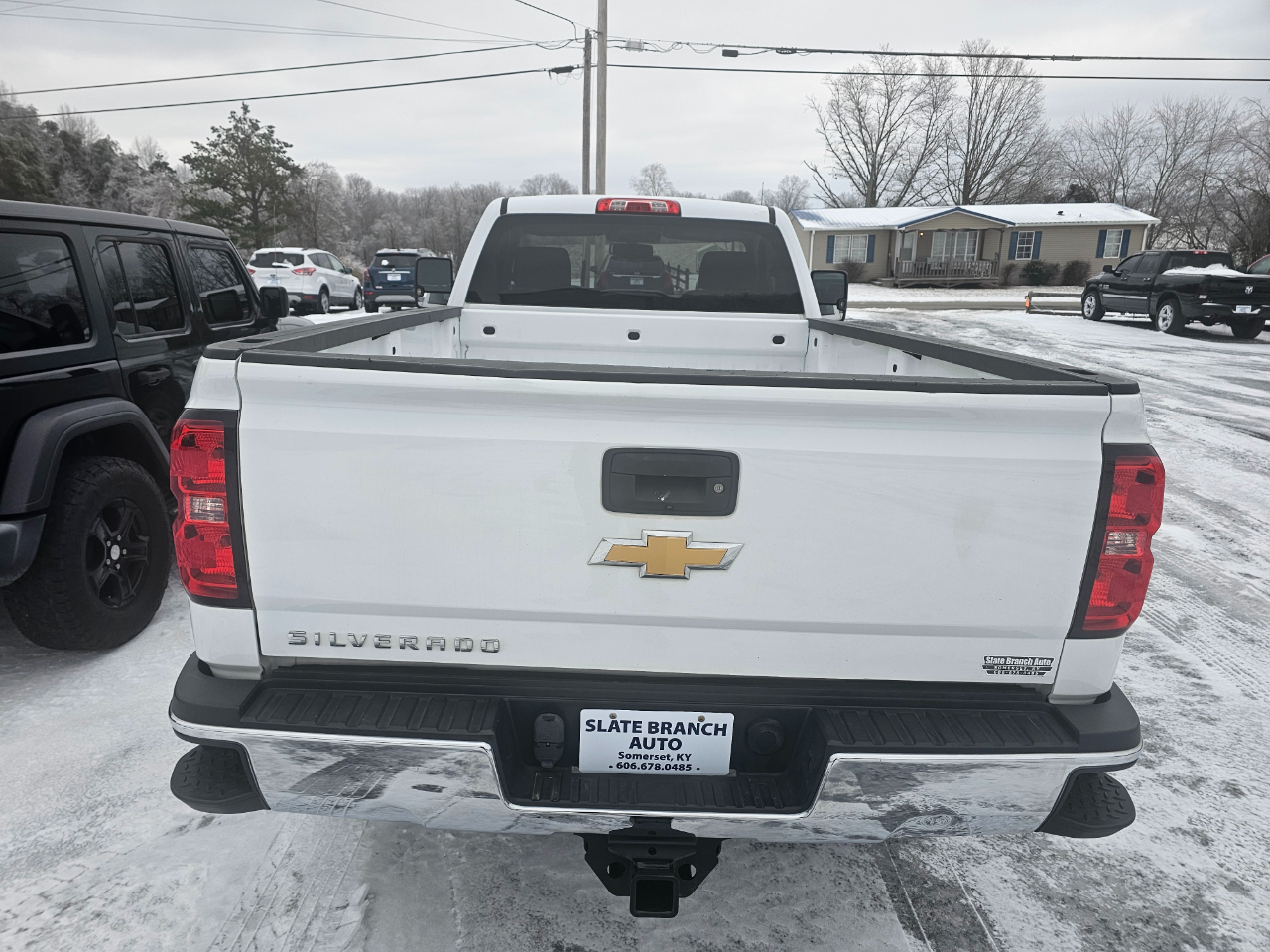 Chevrolet Silverado 2500HD 2WD Reg Cab 133.6" Work Truck 2016