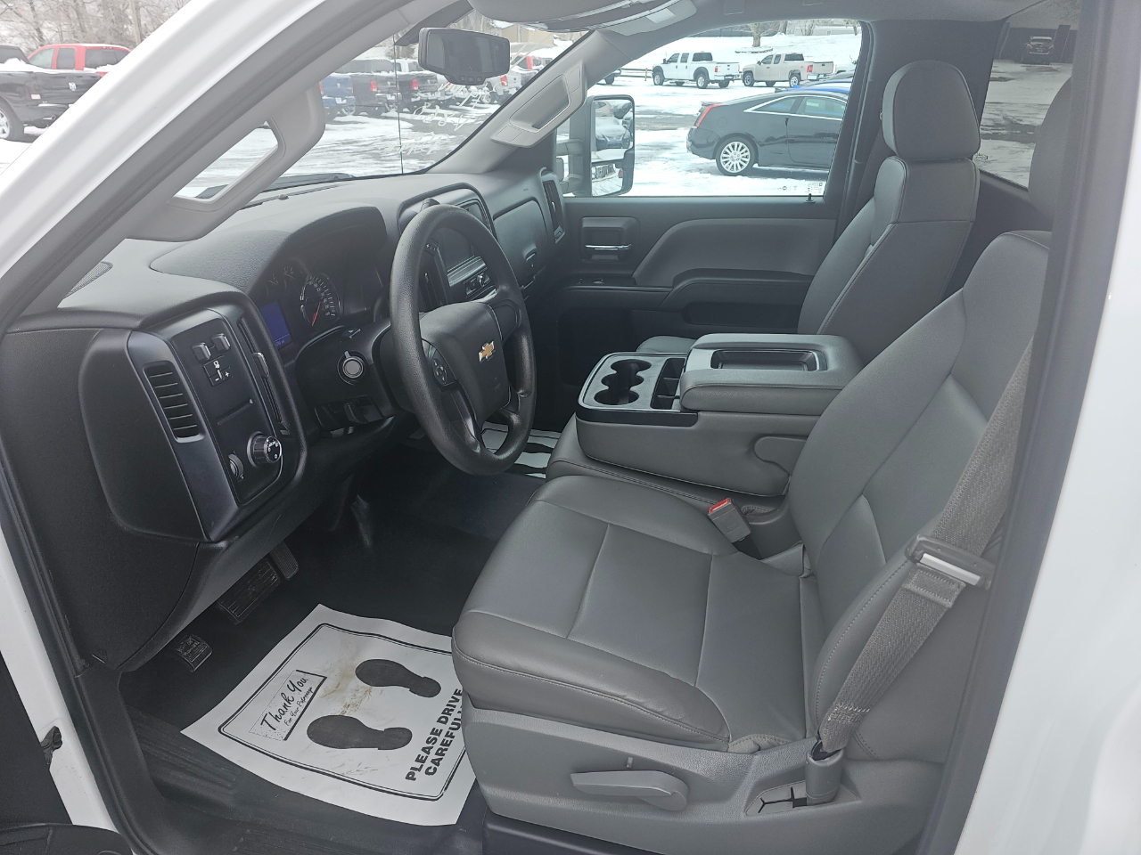 Chevrolet Silverado 2500HD 2WD Reg Cab 133.6" Work Truck 2016