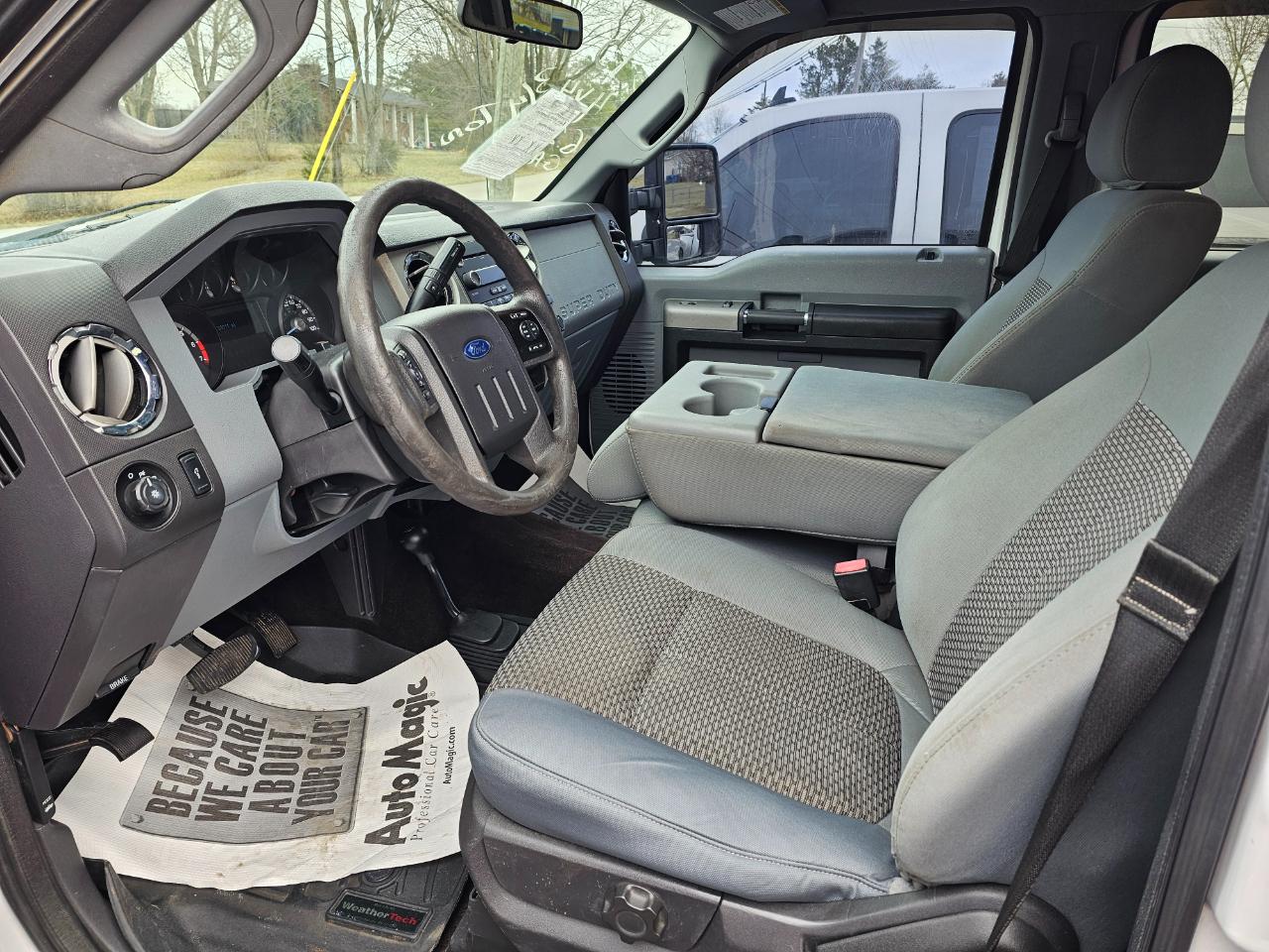 Ford Super Duty F-250 SRW 4WD Crew Cab 156" XLT 2015