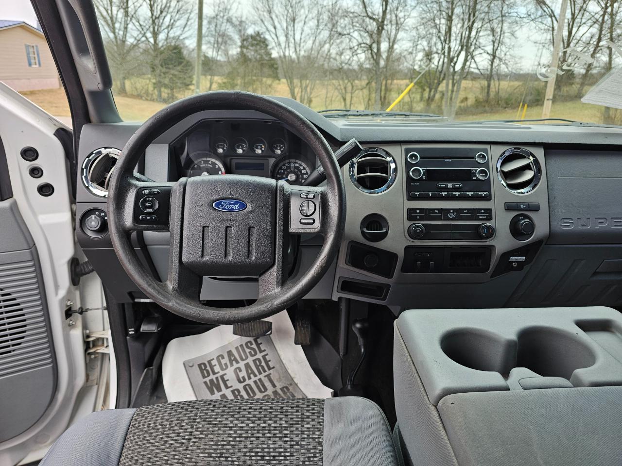 Ford Super Duty F-250 SRW 4WD Crew Cab 156" XLT 2015