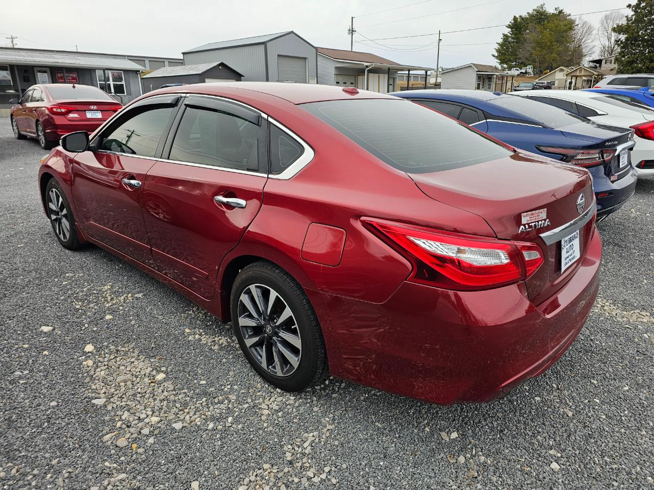 Nissan Altima 4dr Sdn I4 2.5 SV 2016