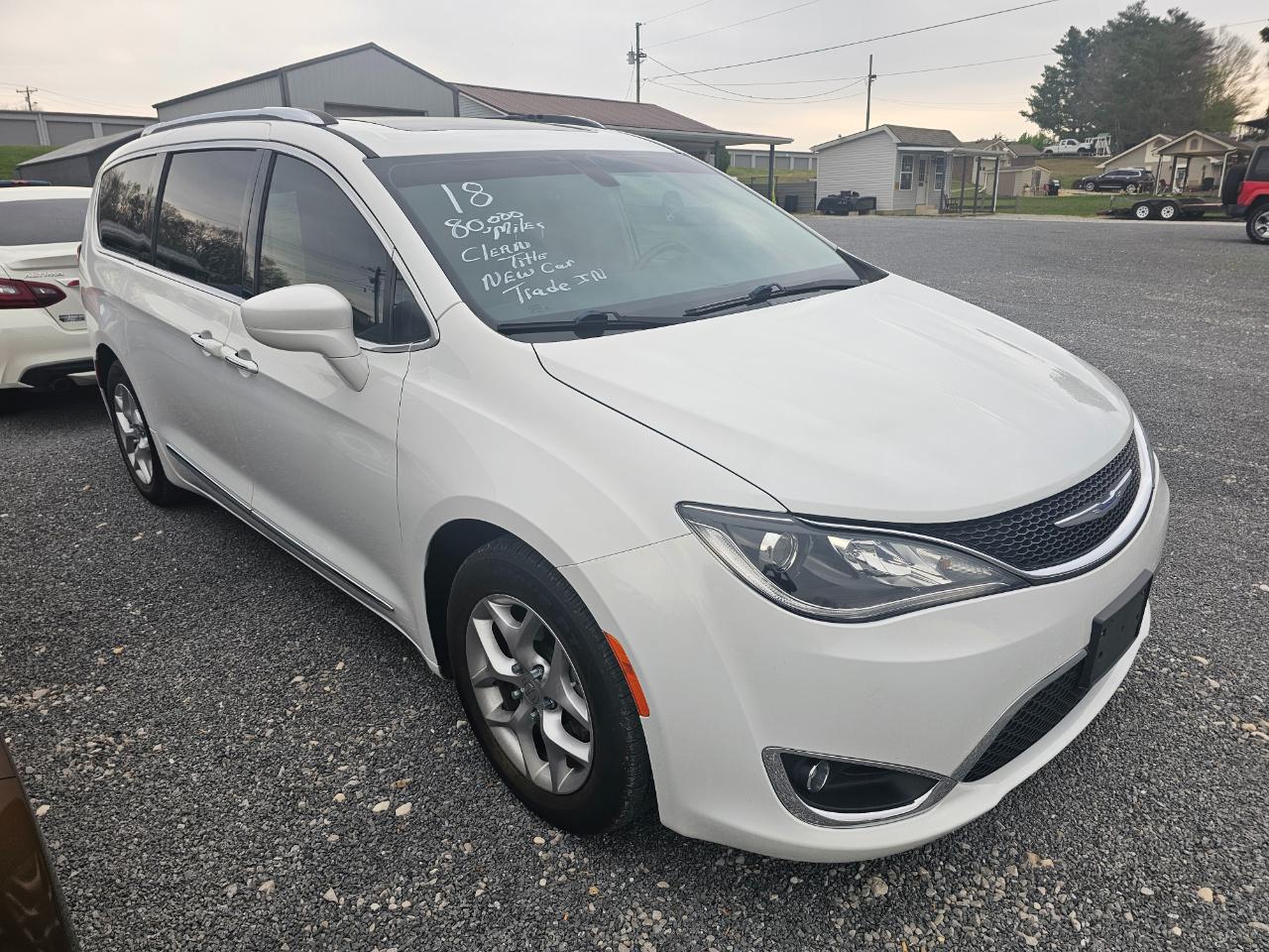 Chrysler Pacifica Touring-L Plus 2WD 2018