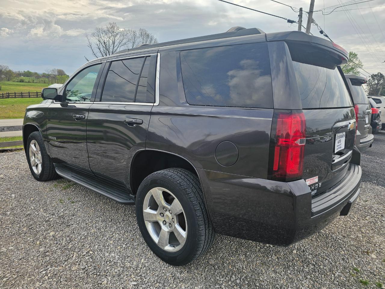 Chevrolet Tahoe 4WD 4dr LT 2017