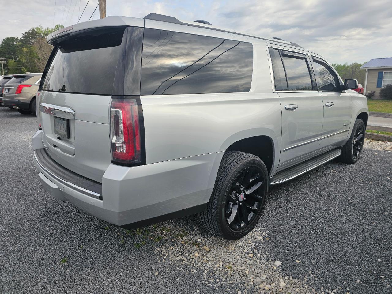 GMC Yukon XL 4WD 4dr Denali 2018