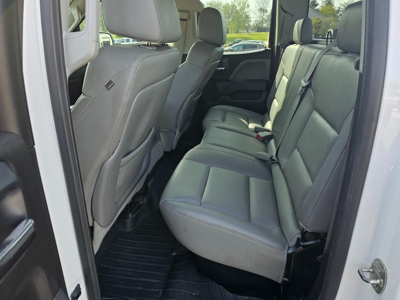 Chevrolet Silverado 2500HD Built After Aug 14 4WD Double Cab 144.2" Work Truck 2015