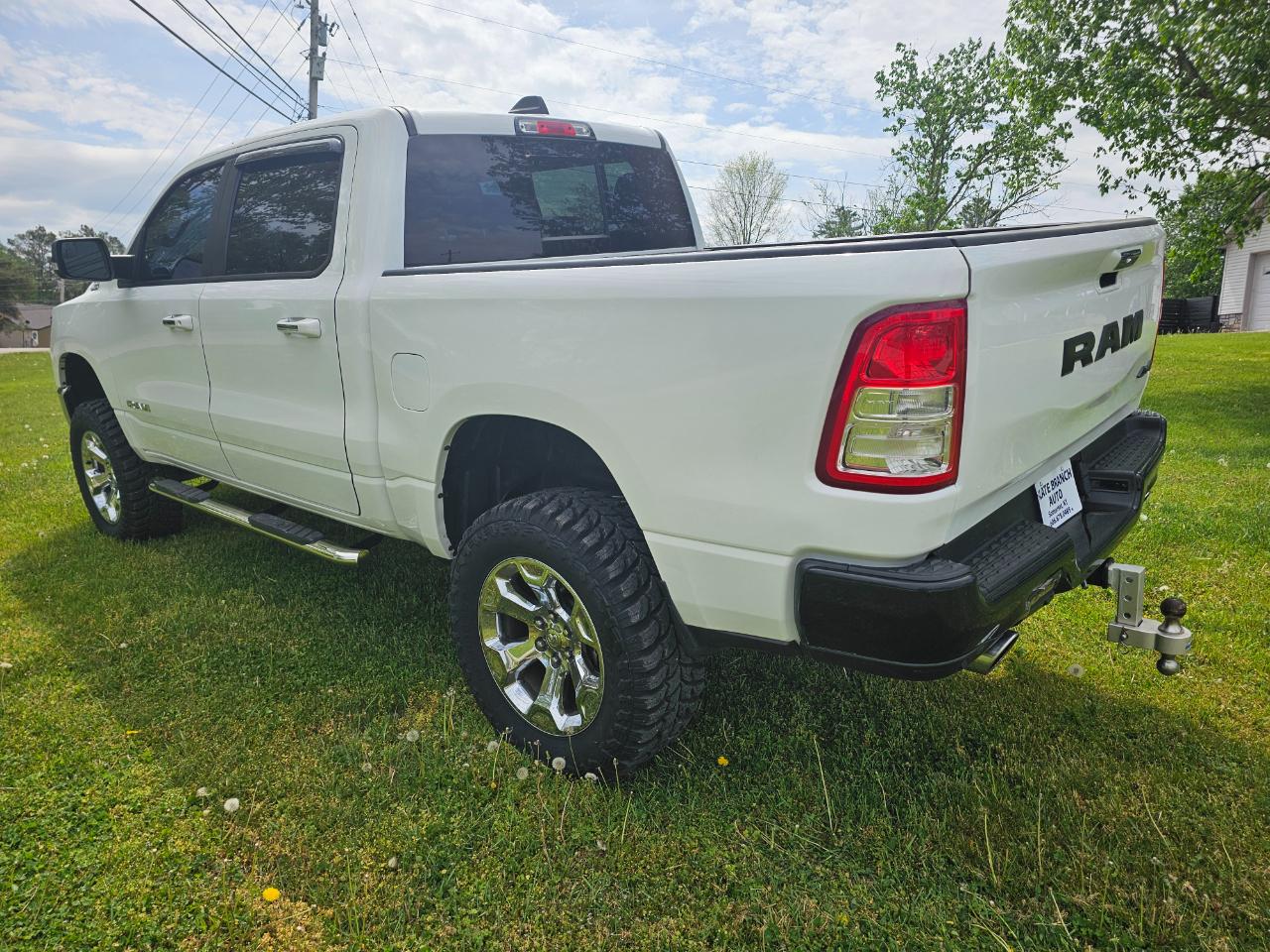 RAM 1500 Big Horn/Lone Star 4x4 Crew Cab 5'7" Box 2019