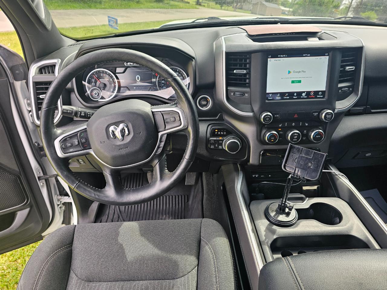 RAM 1500 Big Horn/Lone Star 4x4 Crew Cab 5'7" Box 2019