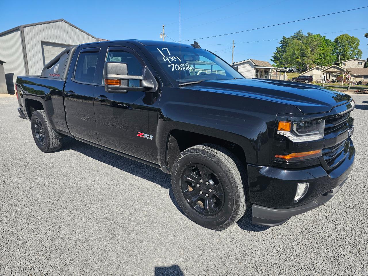 Chevrolet Silverado 1500 4WD Double Cab 143.5" LT w/2LT 2017