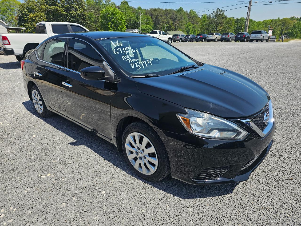 Nissan Sentra 4dr Sdn I4 CVT S 2016