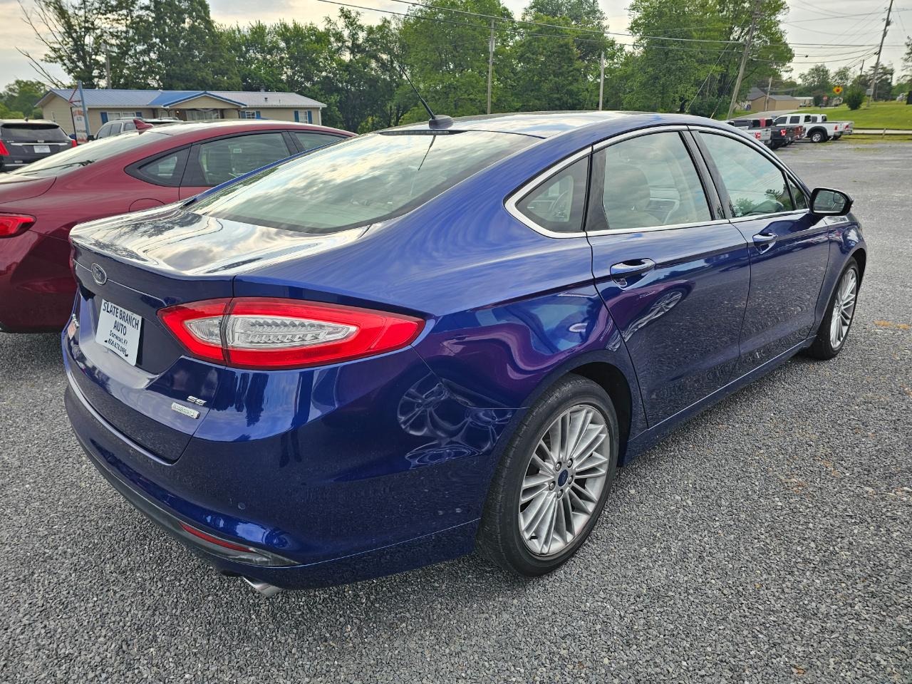Ford Fusion 4dr Sdn SE FWD 2015