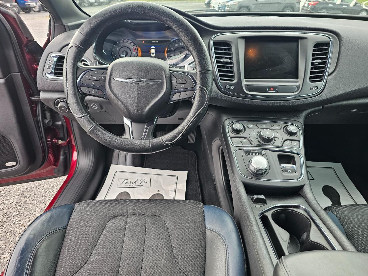 Chrysler 200 4dr Sdn S FWD 2015