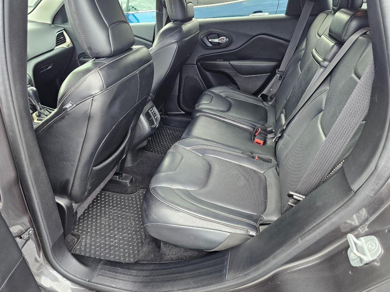 Jeep Cherokee 4WD 4dr Limited 2014