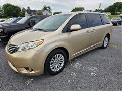 2012 Toyota Sienna 
