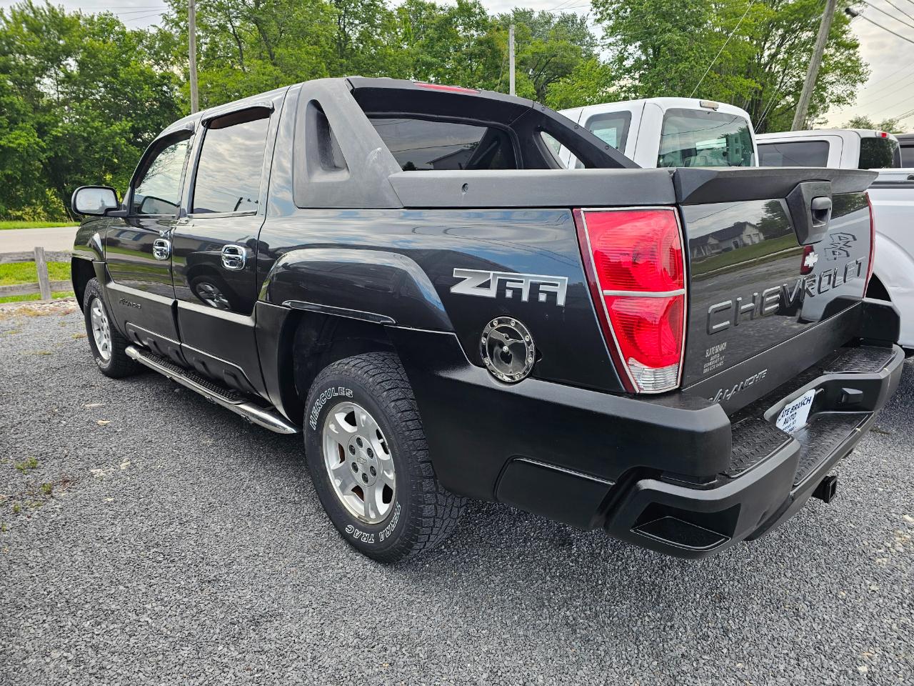 Chevrolet Avalanche 1500 5dr Crew Cab 130" WB Z66 2004