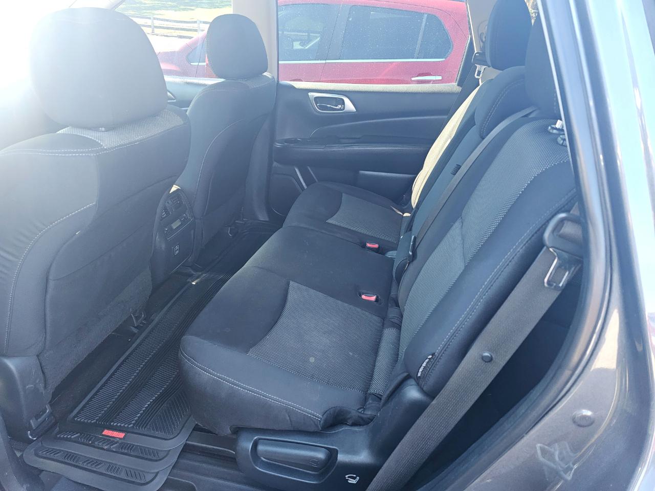 Nissan Pathfinder FWD S 2018