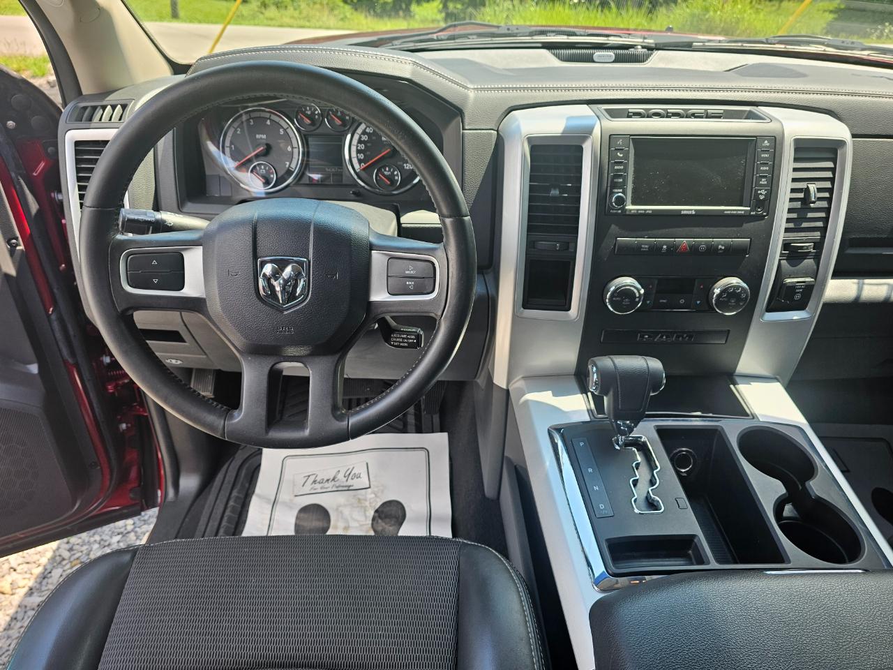 RAM 1500 2WD Quad Cab 140.5" Sport 2011