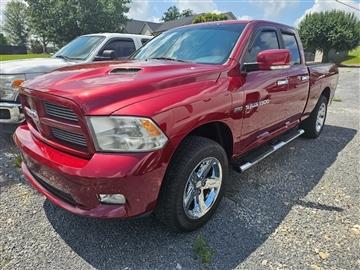 2011 RAM 1500 2WD Quad Cab 140.5" Sport