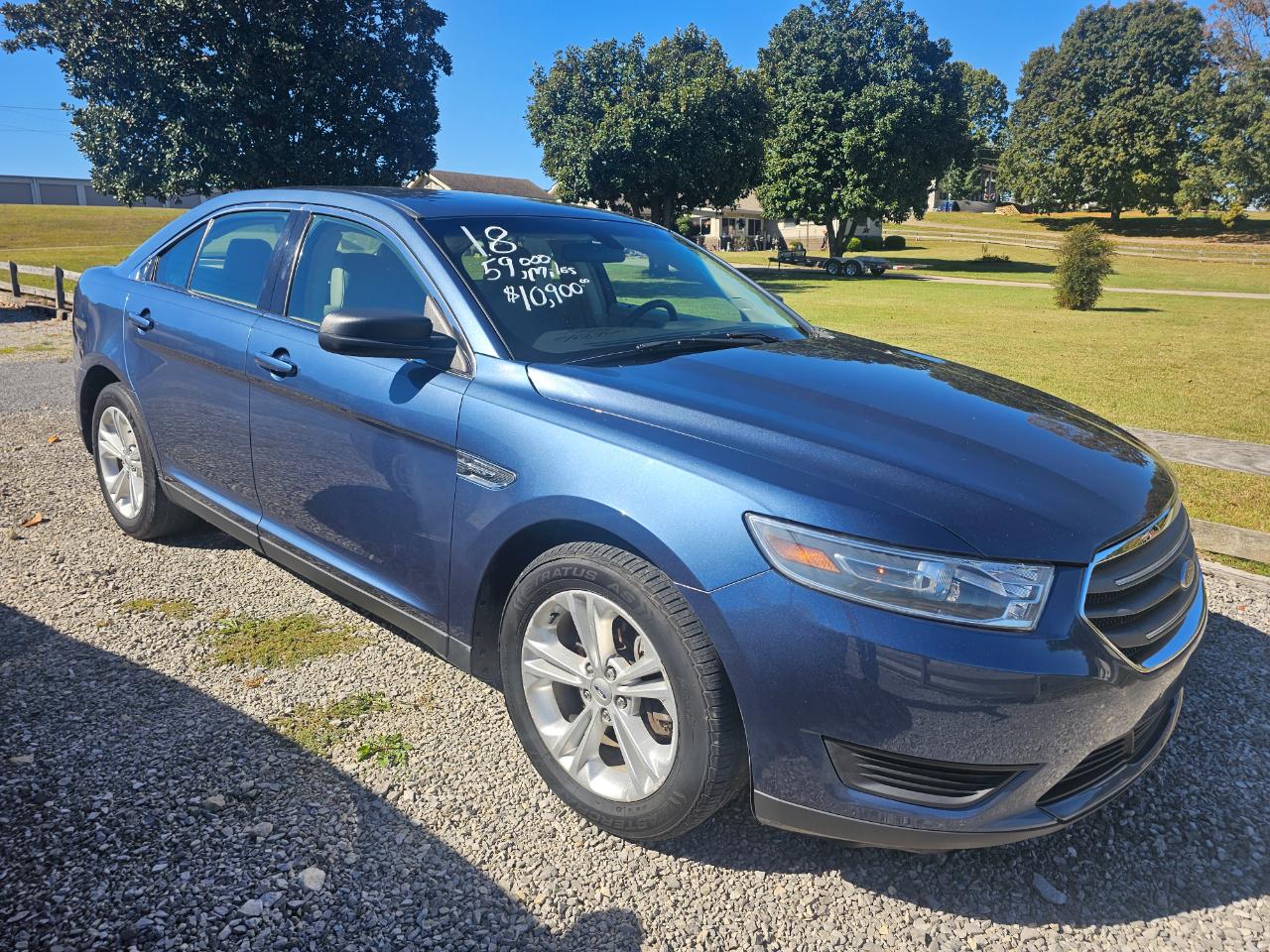 Ford Taurus SE FWD 2018
