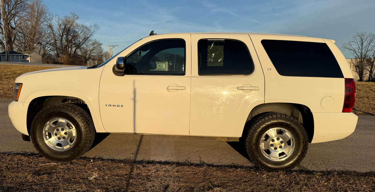 Chevrolet Tahoe LT 4WD 2011
