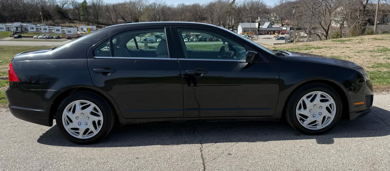 Ford Fusion I4 SE 2011