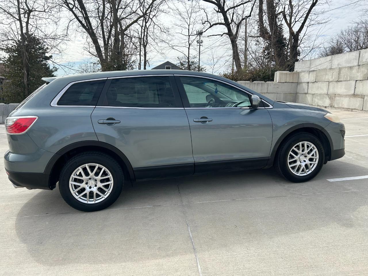 Mazda CX-9 Touring AWD 2012