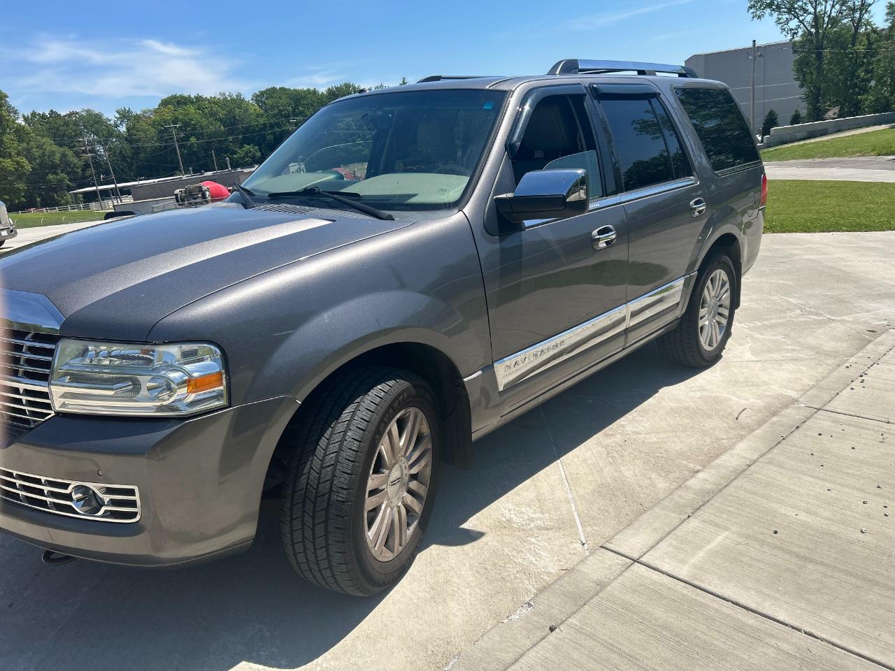 2014 Lincoln Navigator 4x4's photo