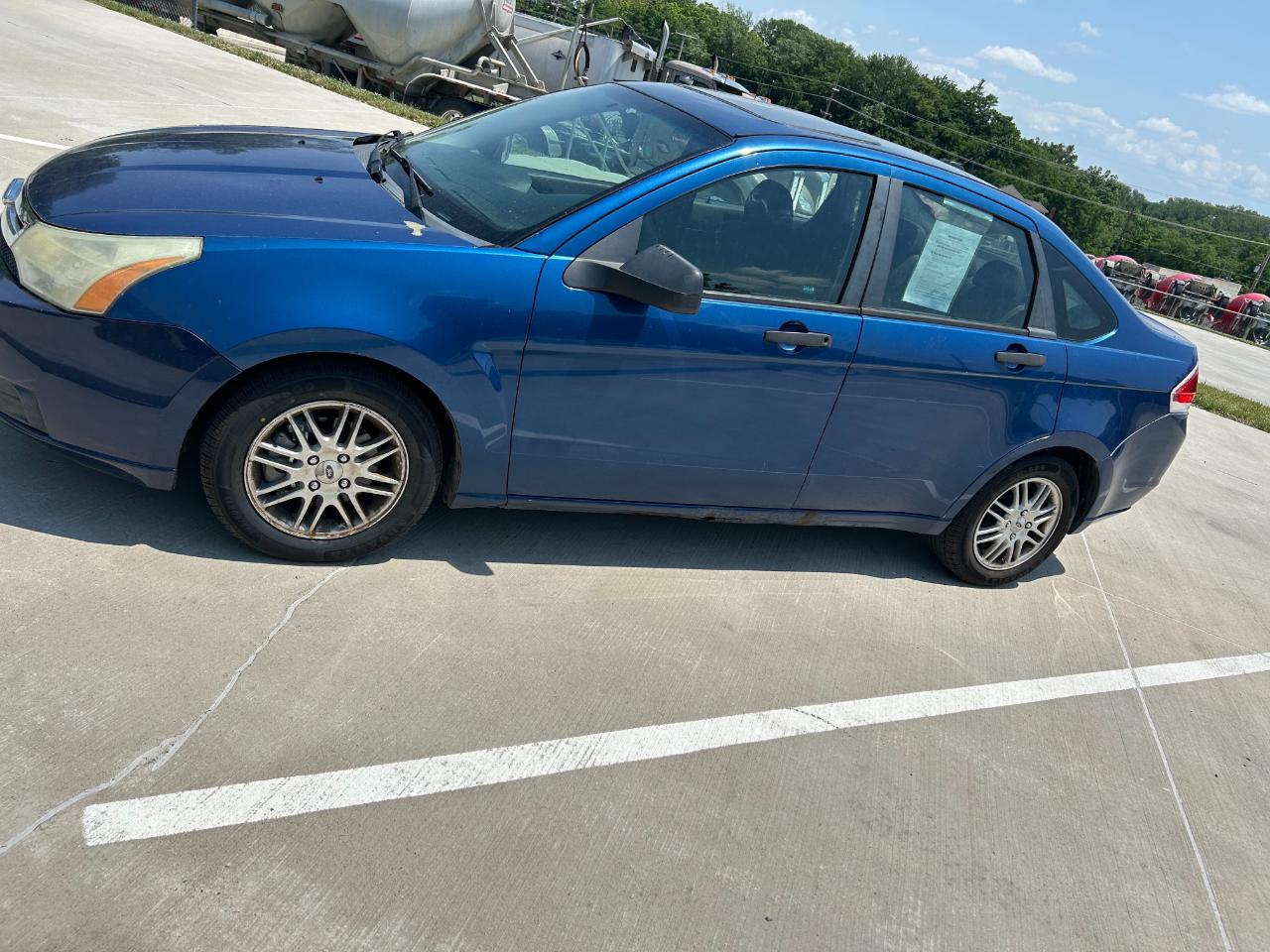 Ford Focus SE Sedan 2009