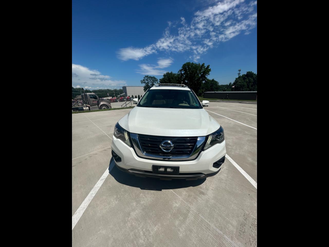 2018 Nissan Pathfinder SL 4WD