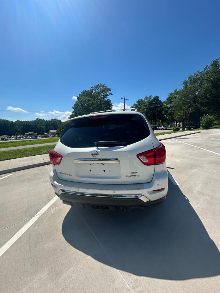 Nissan Pathfinder SL 4WD 2018