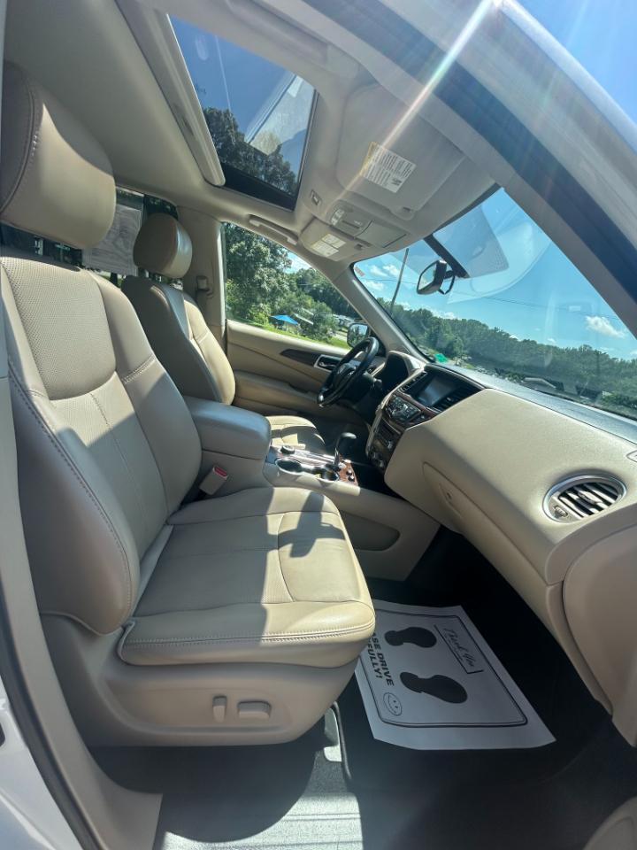 Nissan Pathfinder SL 4WD 2018