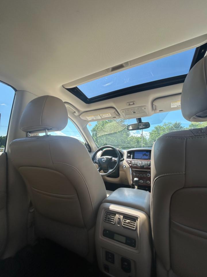 Nissan Pathfinder SL 4WD 2018