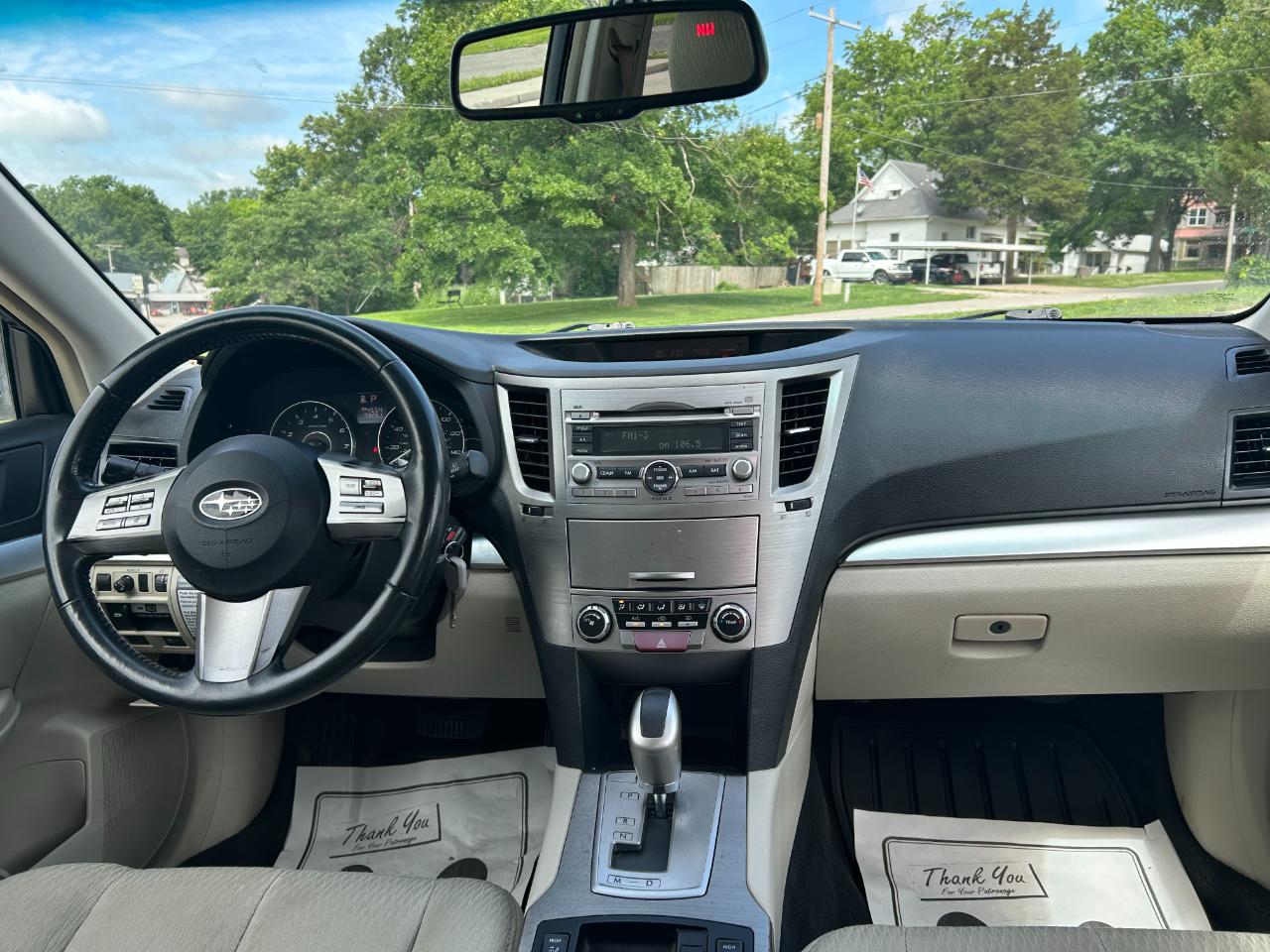 Subaru Outback 2.5i Premium 2011