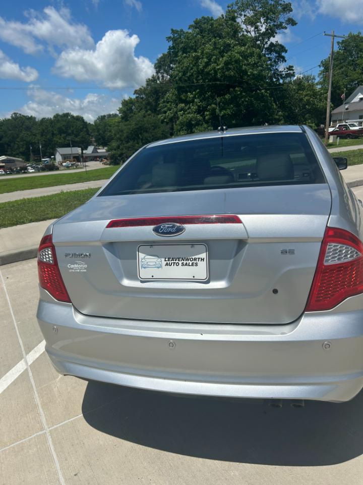 Ford Fusion SE 2012