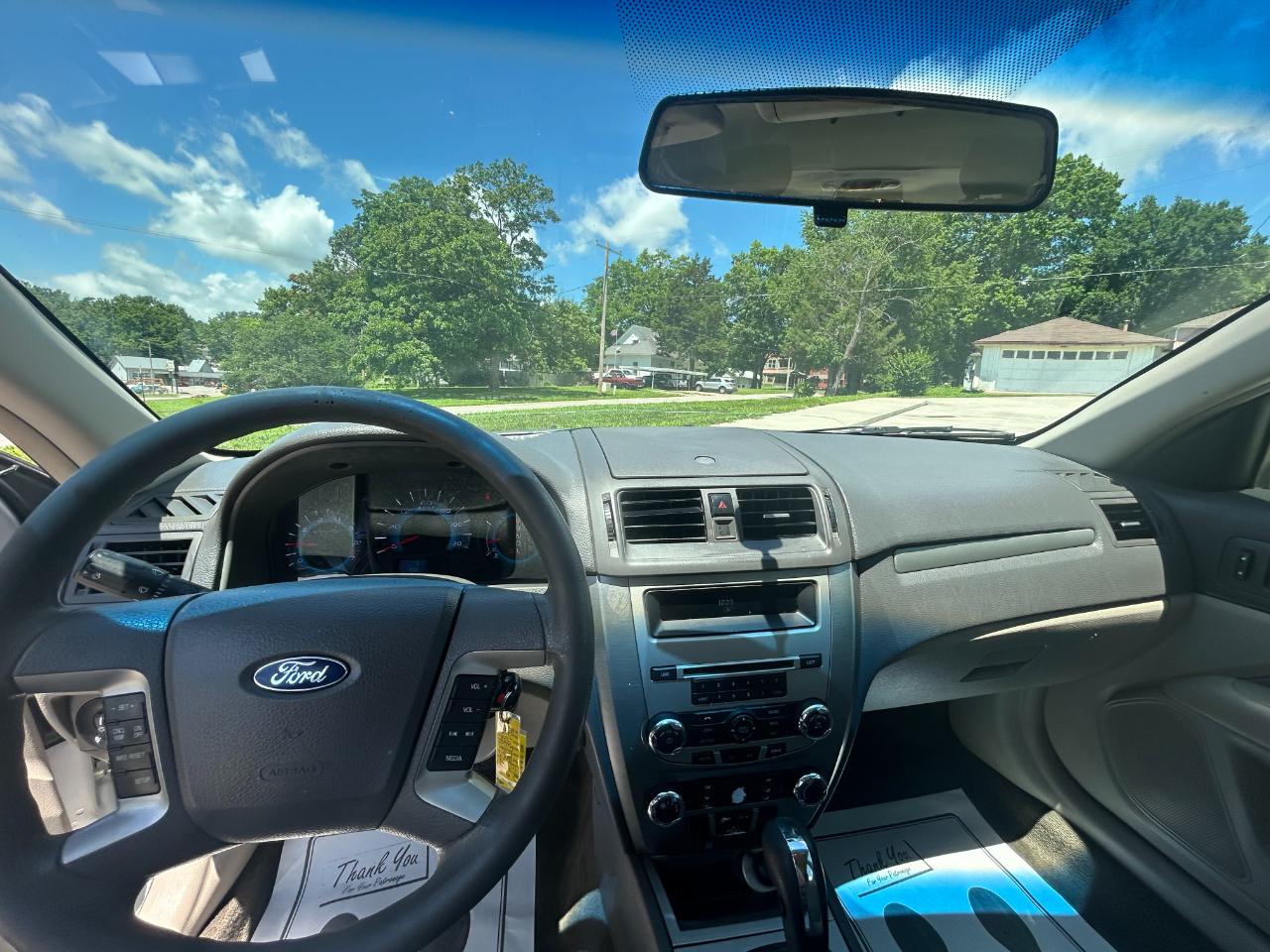Ford Fusion SE 2012
