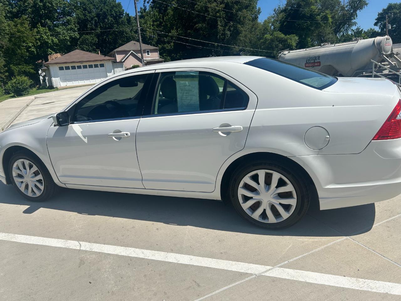 Ford Fusion SE 2010