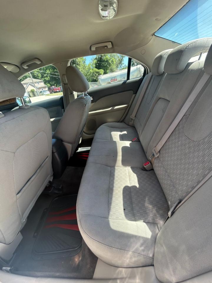Ford Fusion SE 2010