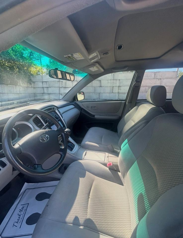 Toyota Highlander 2WD 2006
