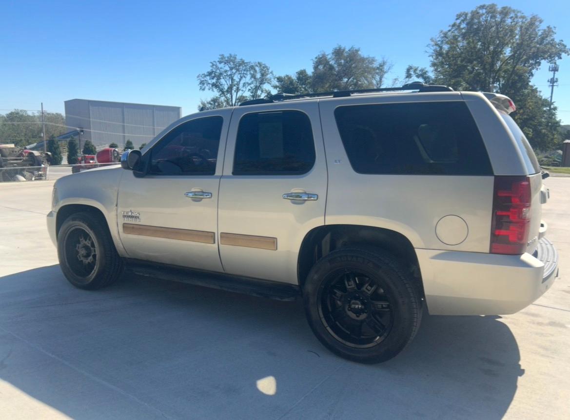 Chevrolet Tahoe LT 2WD 2013