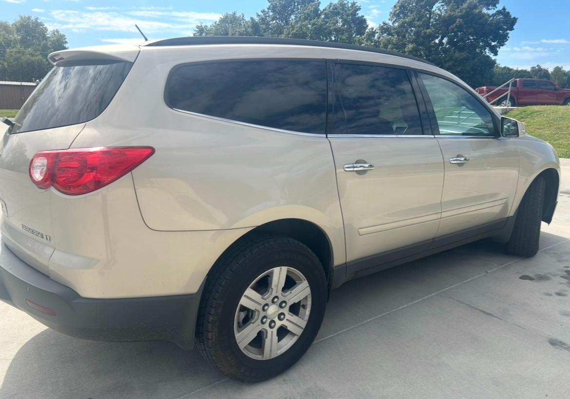 Chevrolet Traverse LT FWD 2011