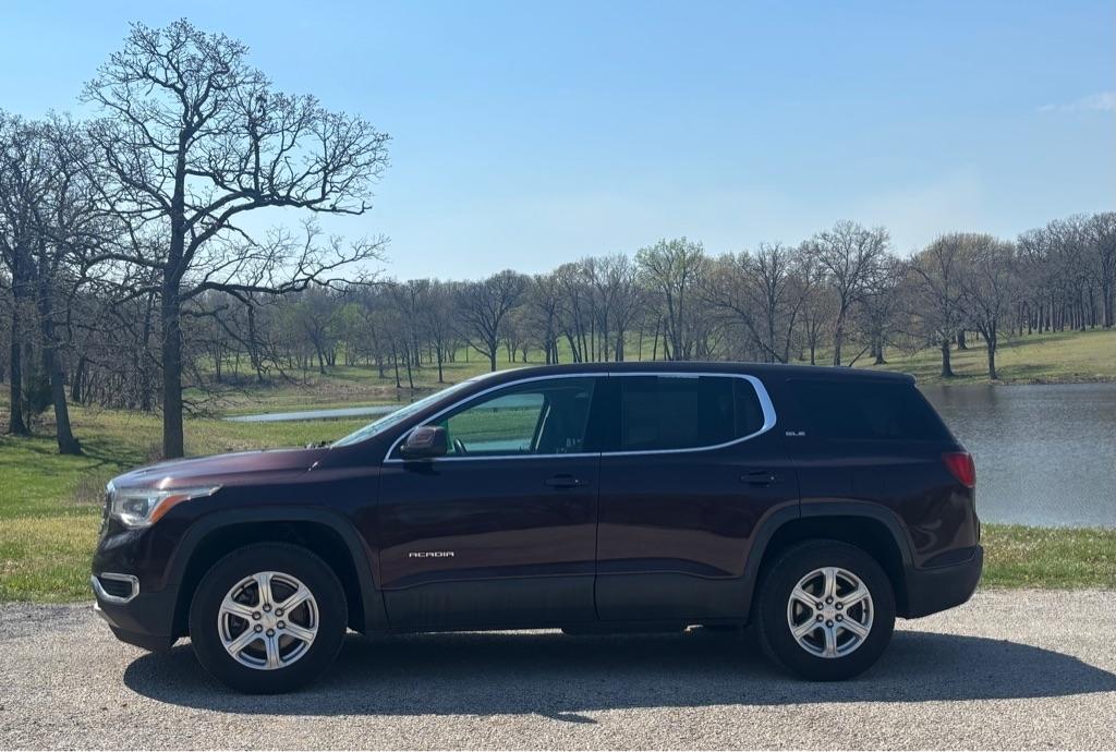GMC Acadia FWD 4dr SLE w/SLE-1 2018